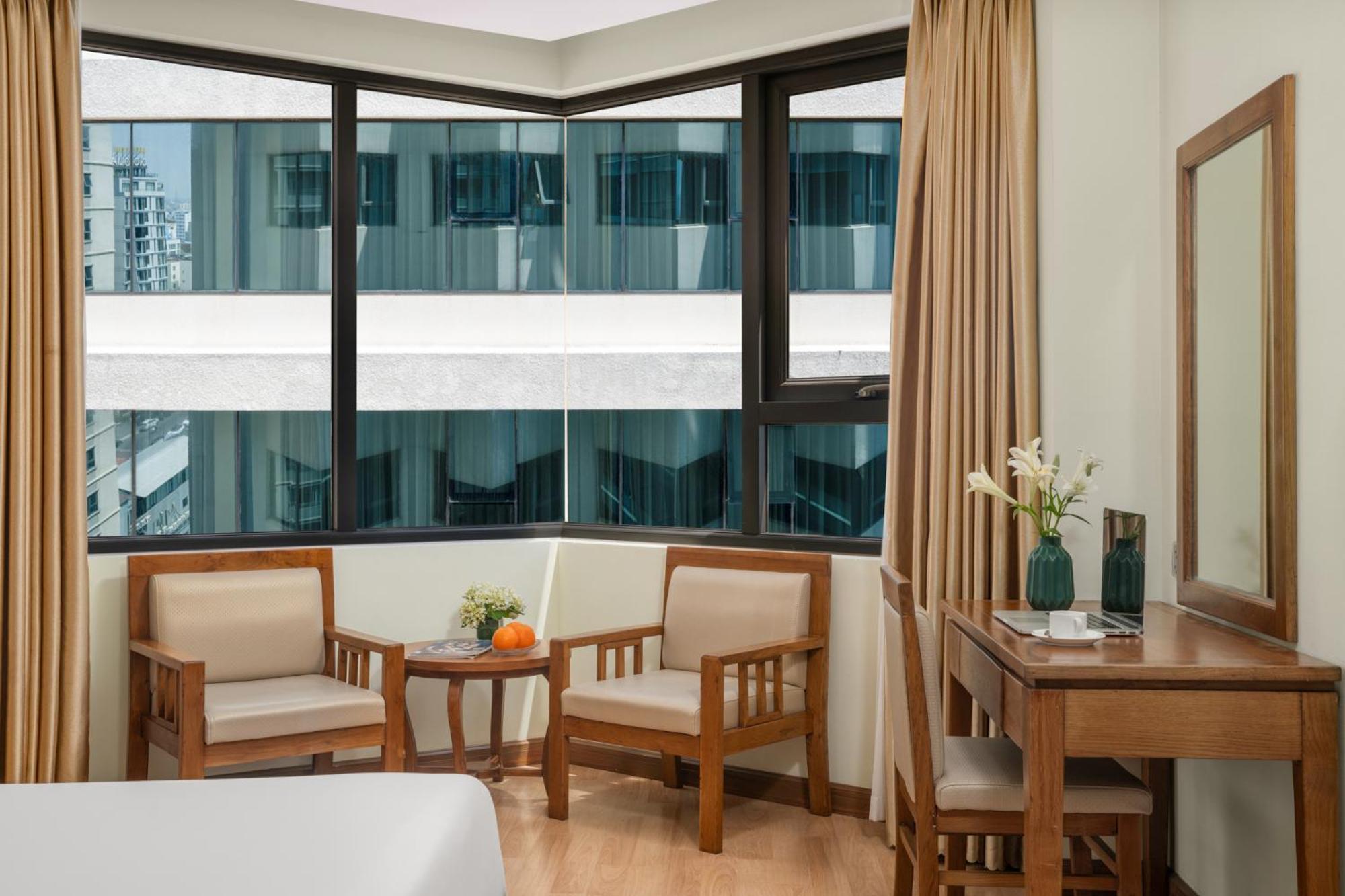 Serene Beach Hotel Danang Bagian luar foto