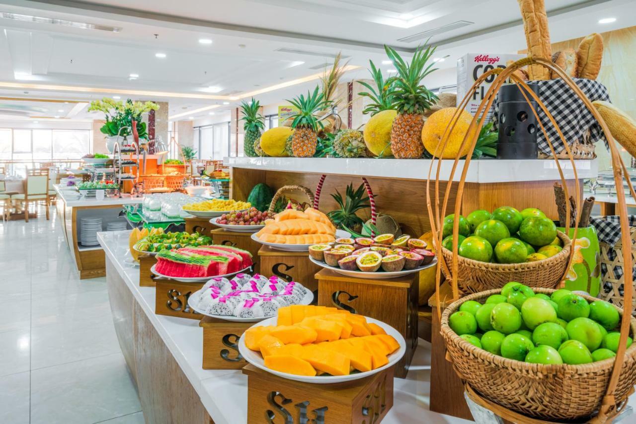 Serene Beach Hotel Danang Bagian luar foto